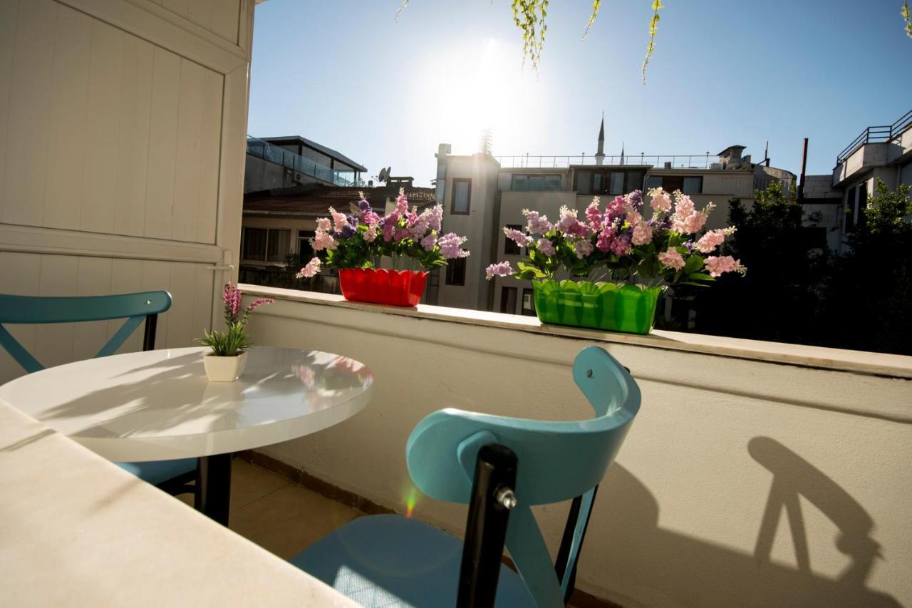 Paris Garden Couette-café